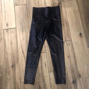 Carbon 38 Takara Shine Croc Print Legging